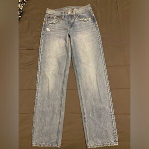 Women’s American Eagle 90’s low rise straight jean